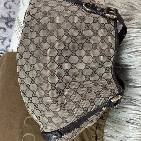 Authentic GG Gucci Canvas Abbey Tote - Picture 3 of 16